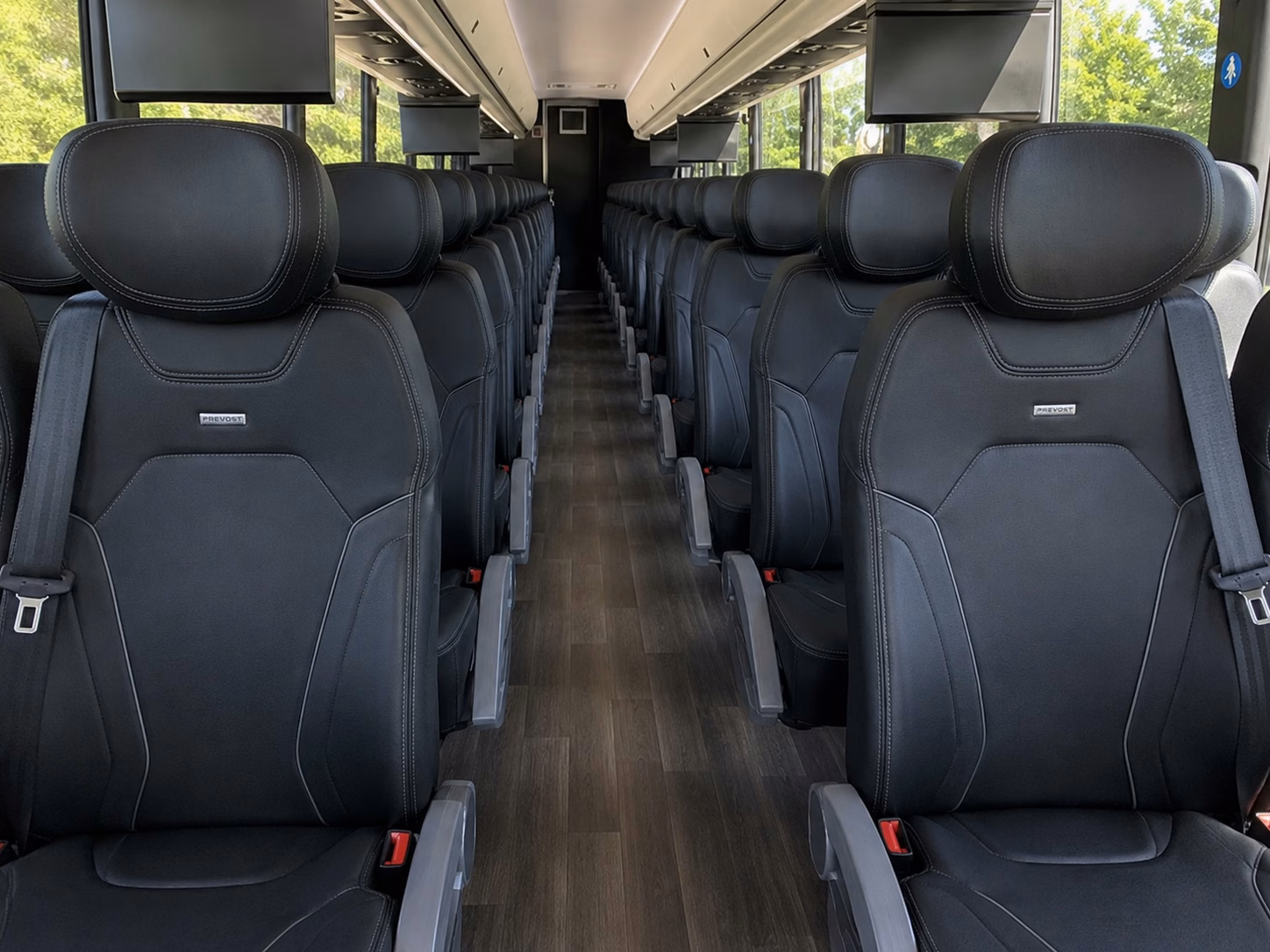 what to expect when you book wedding transportation in oxnard through coachbusoxnard com
